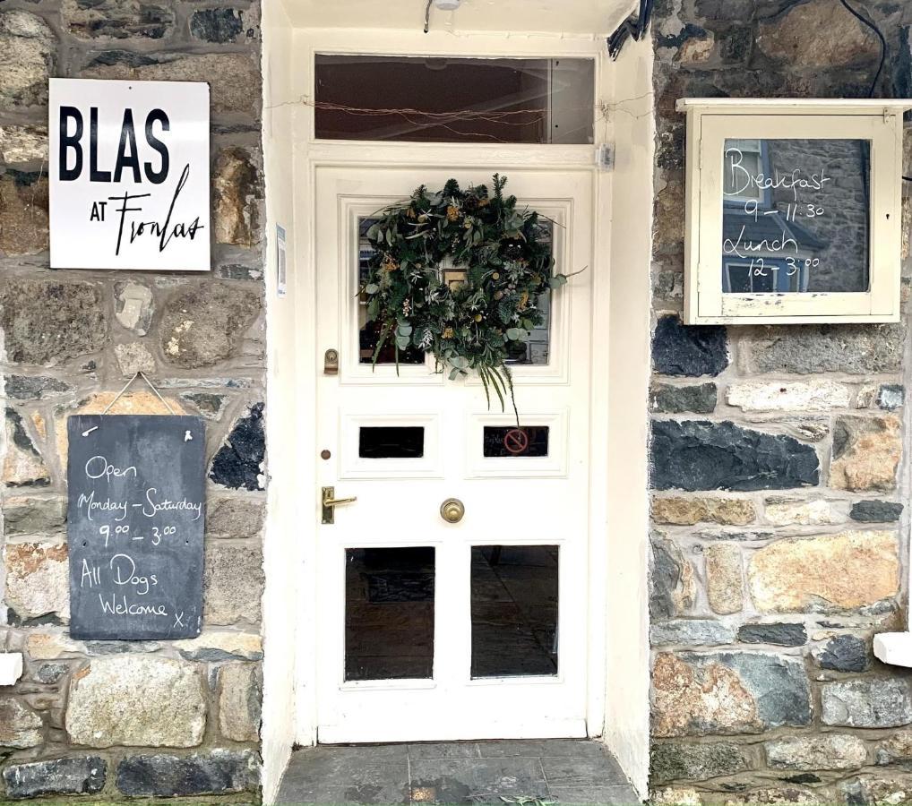 Blas At Fronlas Cafe - The Heart Of Newport 纽波特 外观 照片